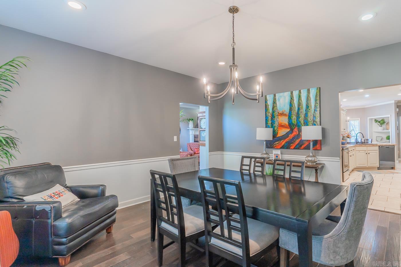 LAYMAN CREST ESTATES - Residential