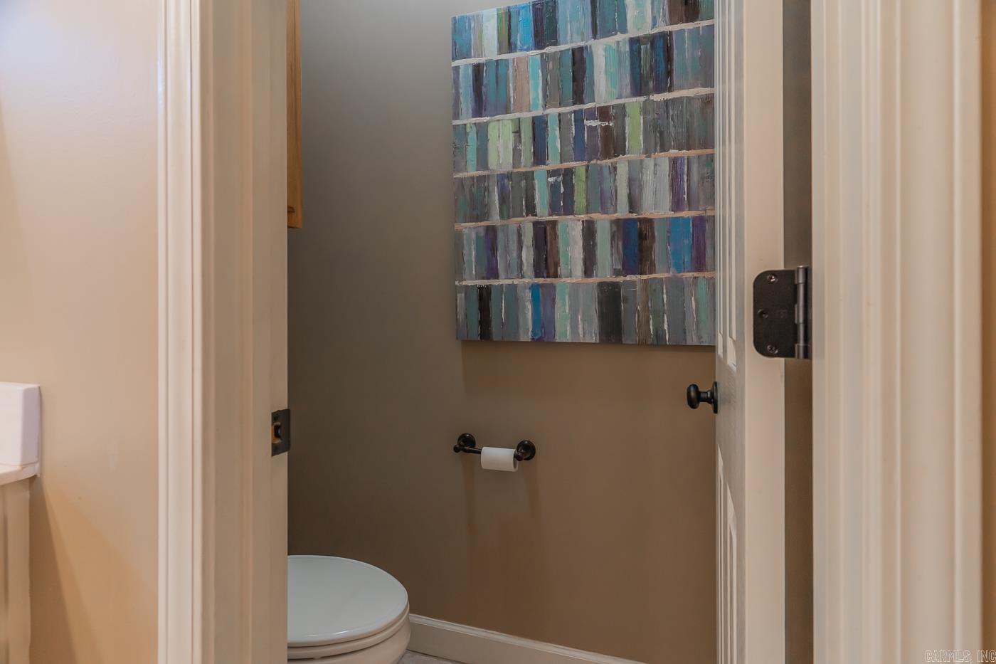 LAYMAN CREST ESTATES - Residential