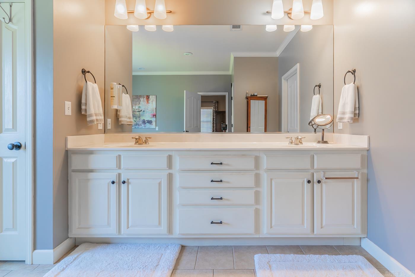 LAYMAN CREST ESTATES - Residential