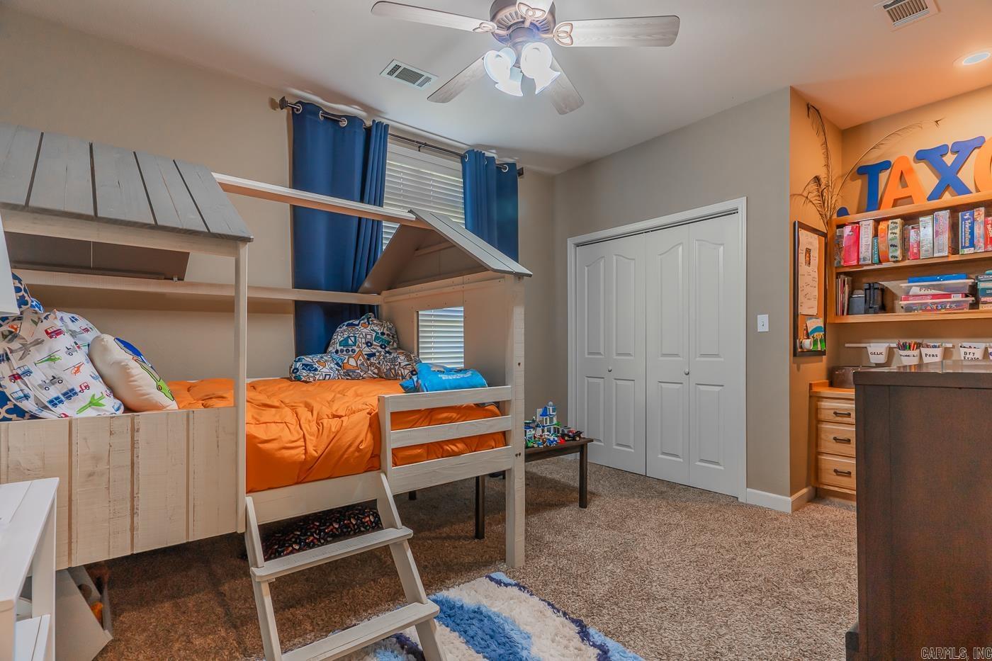 LAYMAN CREST ESTATES - Residential