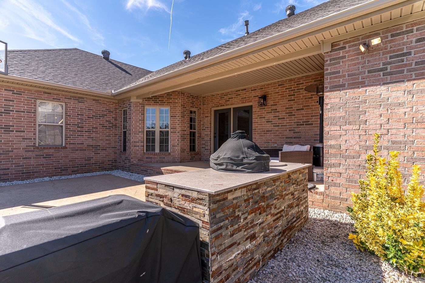 LAYMAN CREST ESTATES - Residential