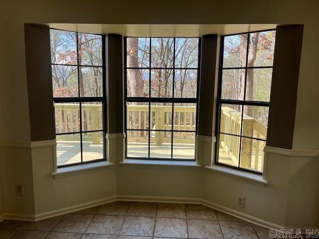 SECLUDED HILLS EST - Residential