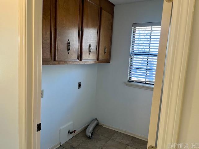 SECLUDED HILLS EST - Residential