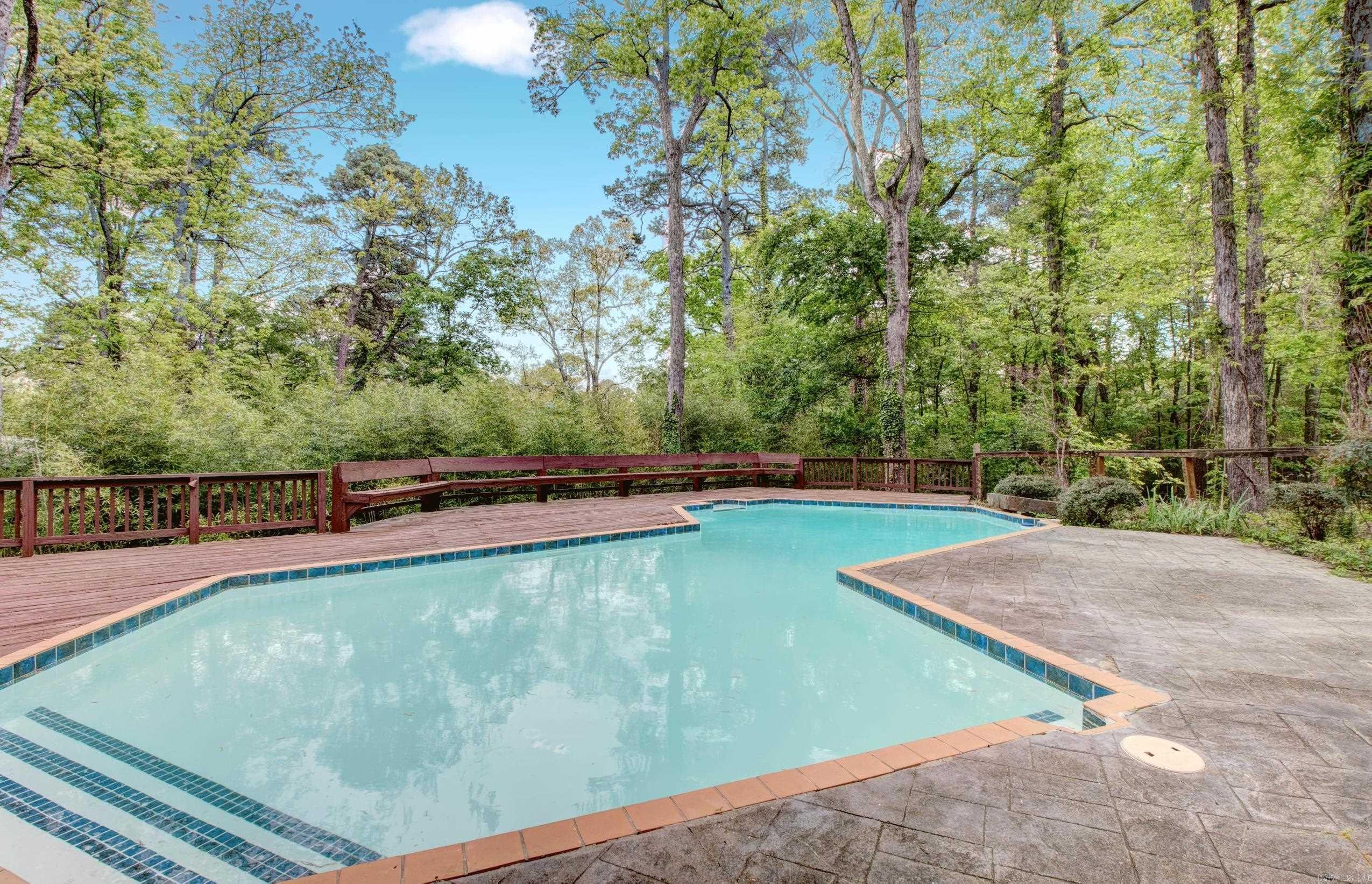 Robinwood - Residential