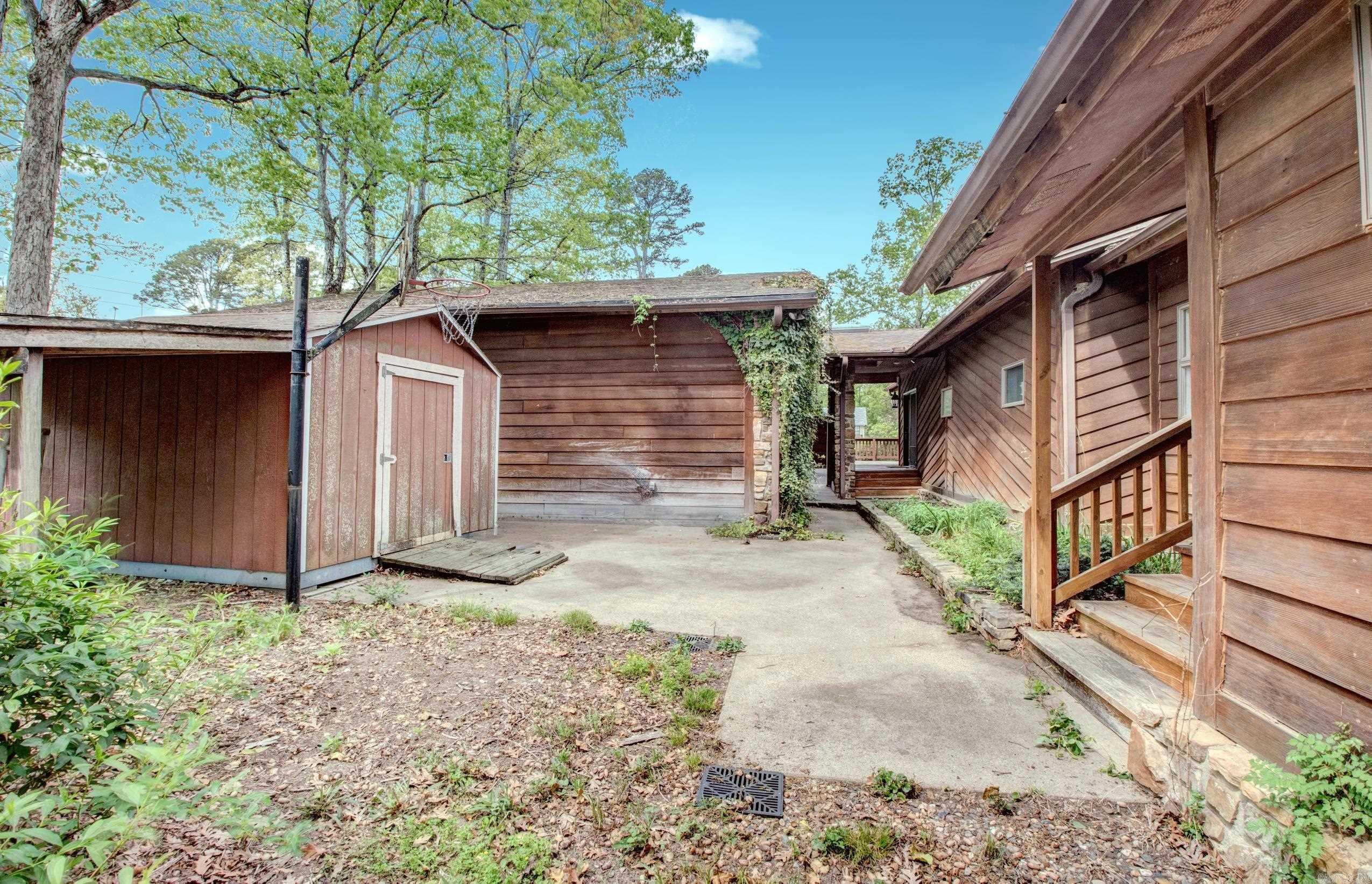 Robinwood - Residential