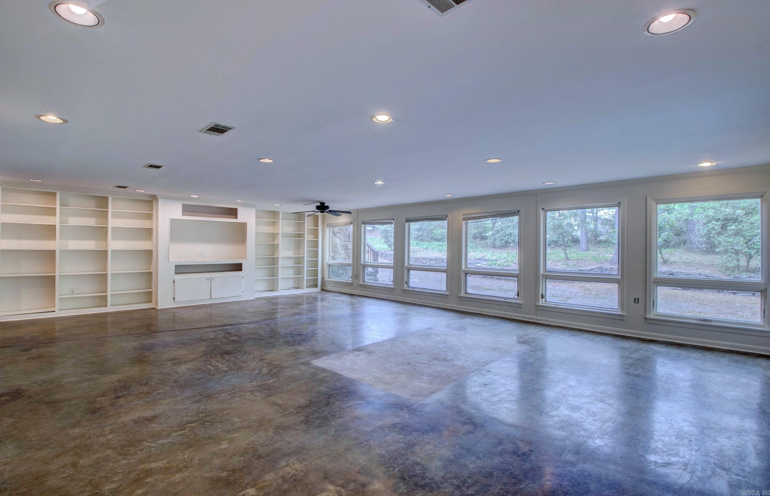 Robinwood - Residential