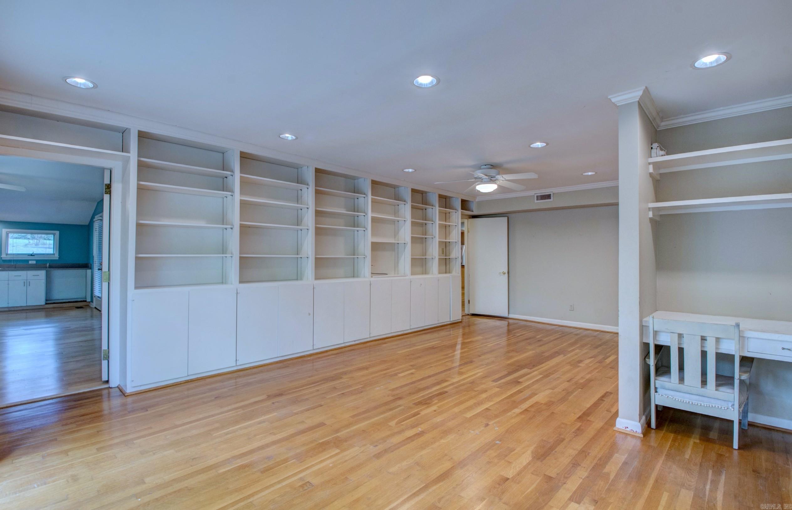 Robinwood - Residential