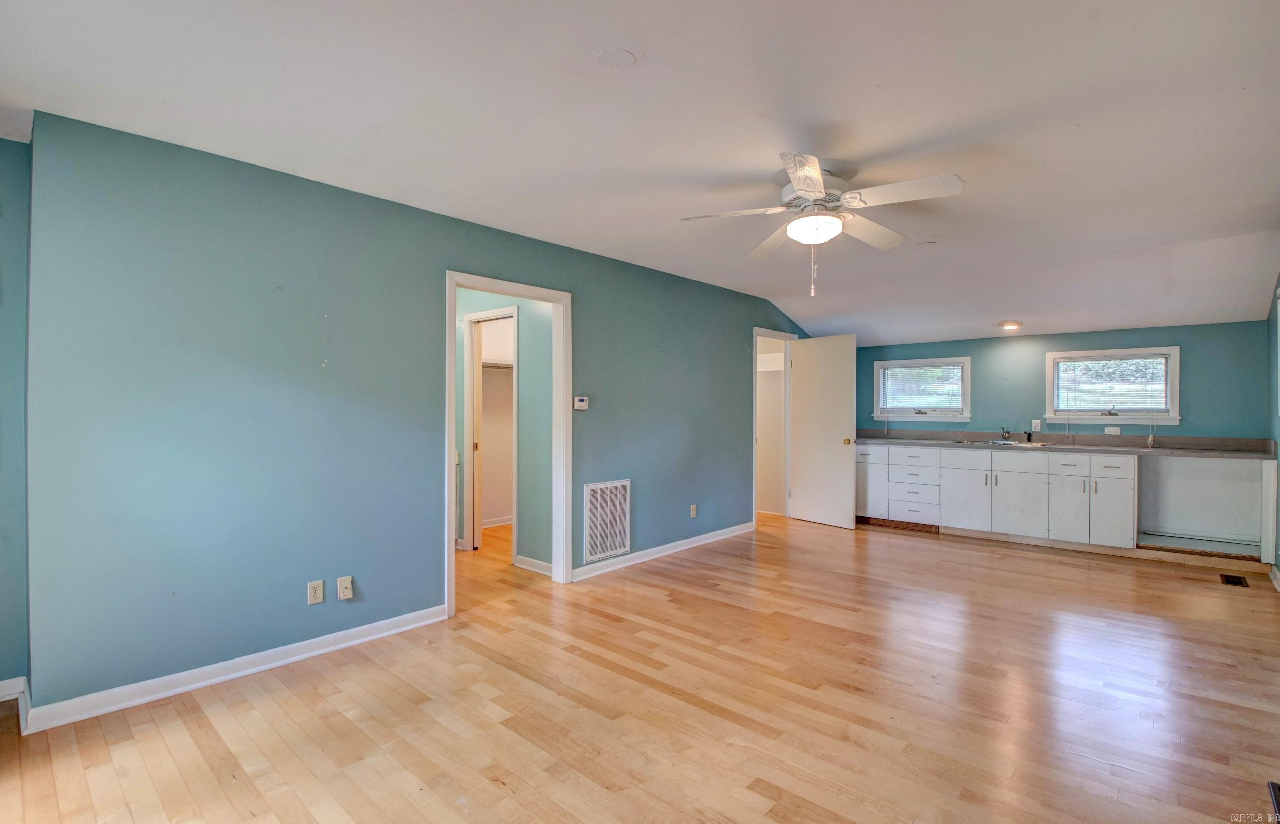 Robinwood - Residential