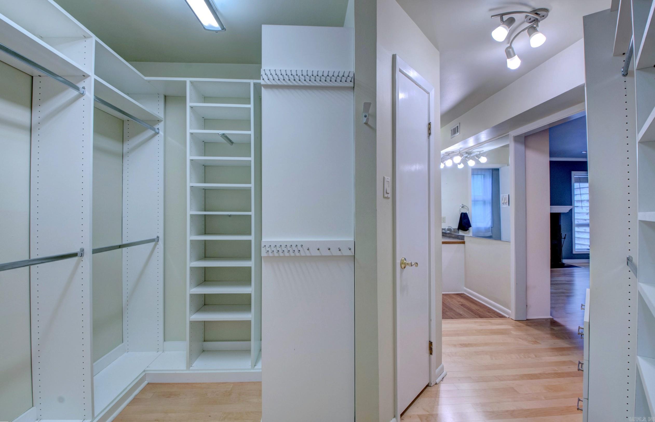 Robinwood - Residential