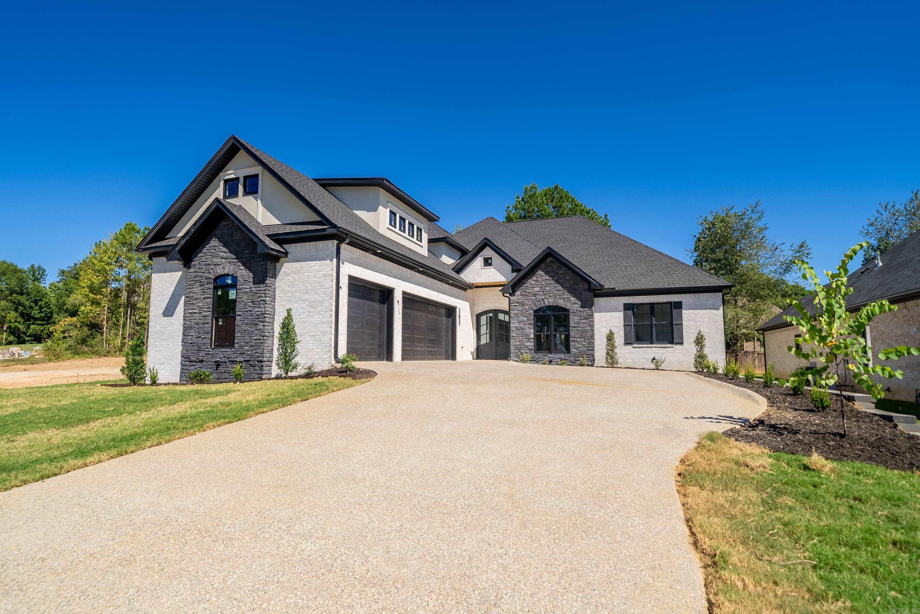 ARLINGTON PARK - Residential