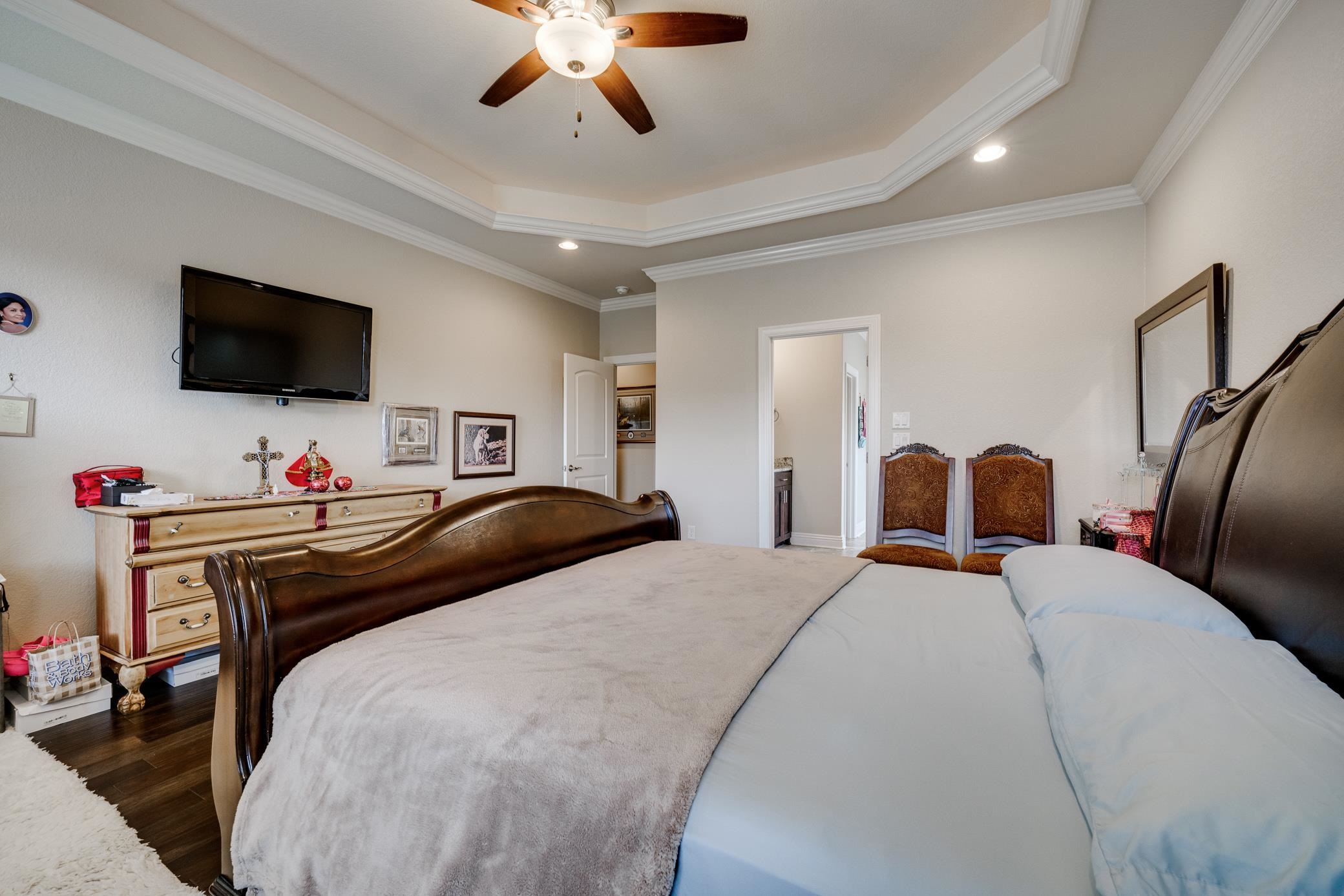 COUNTRY CLUB OF ARK THE - Residential