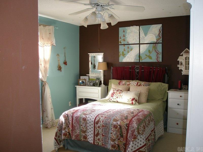 PLEASANT VALLEY - Residential