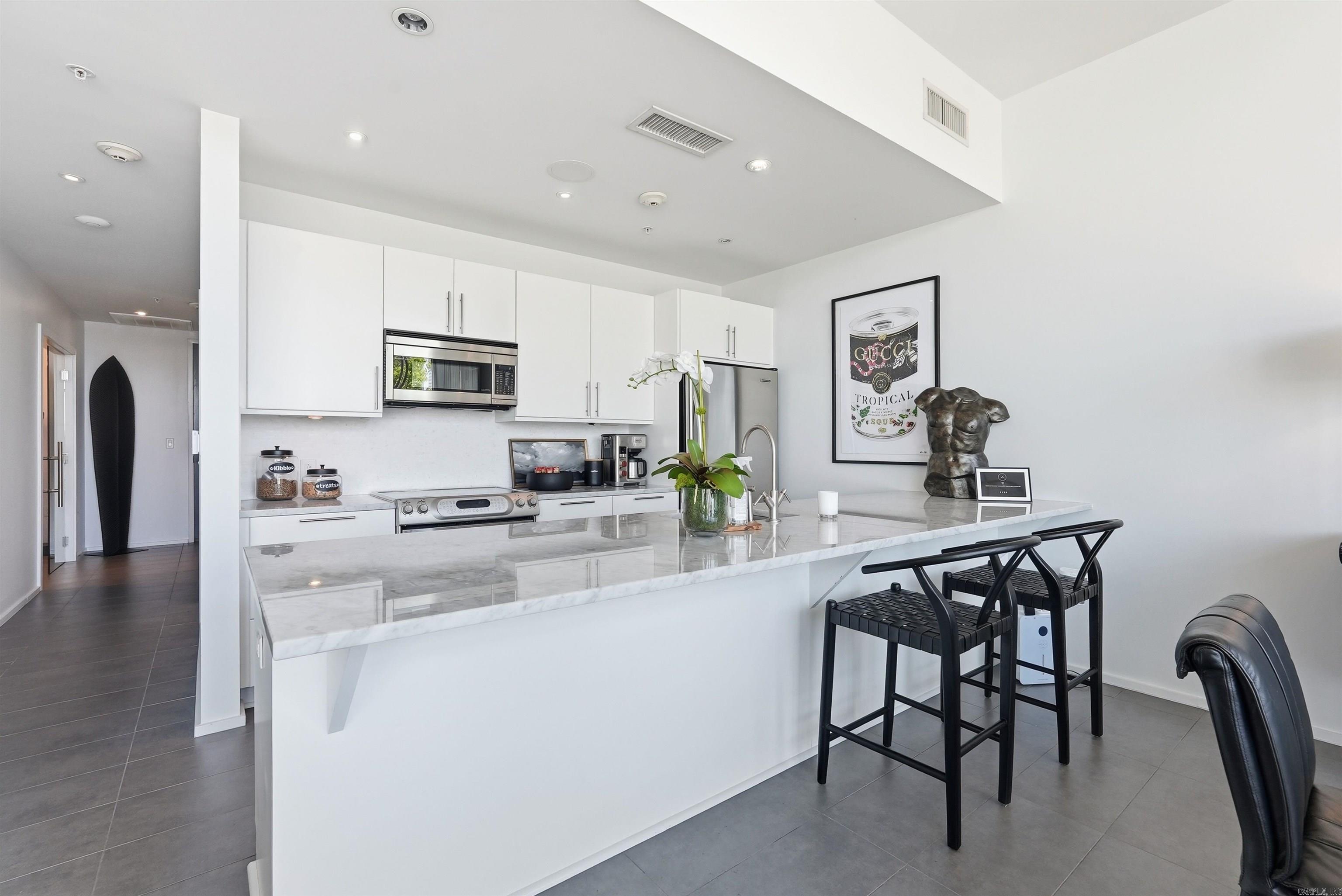 300 HPR - Residential Lease