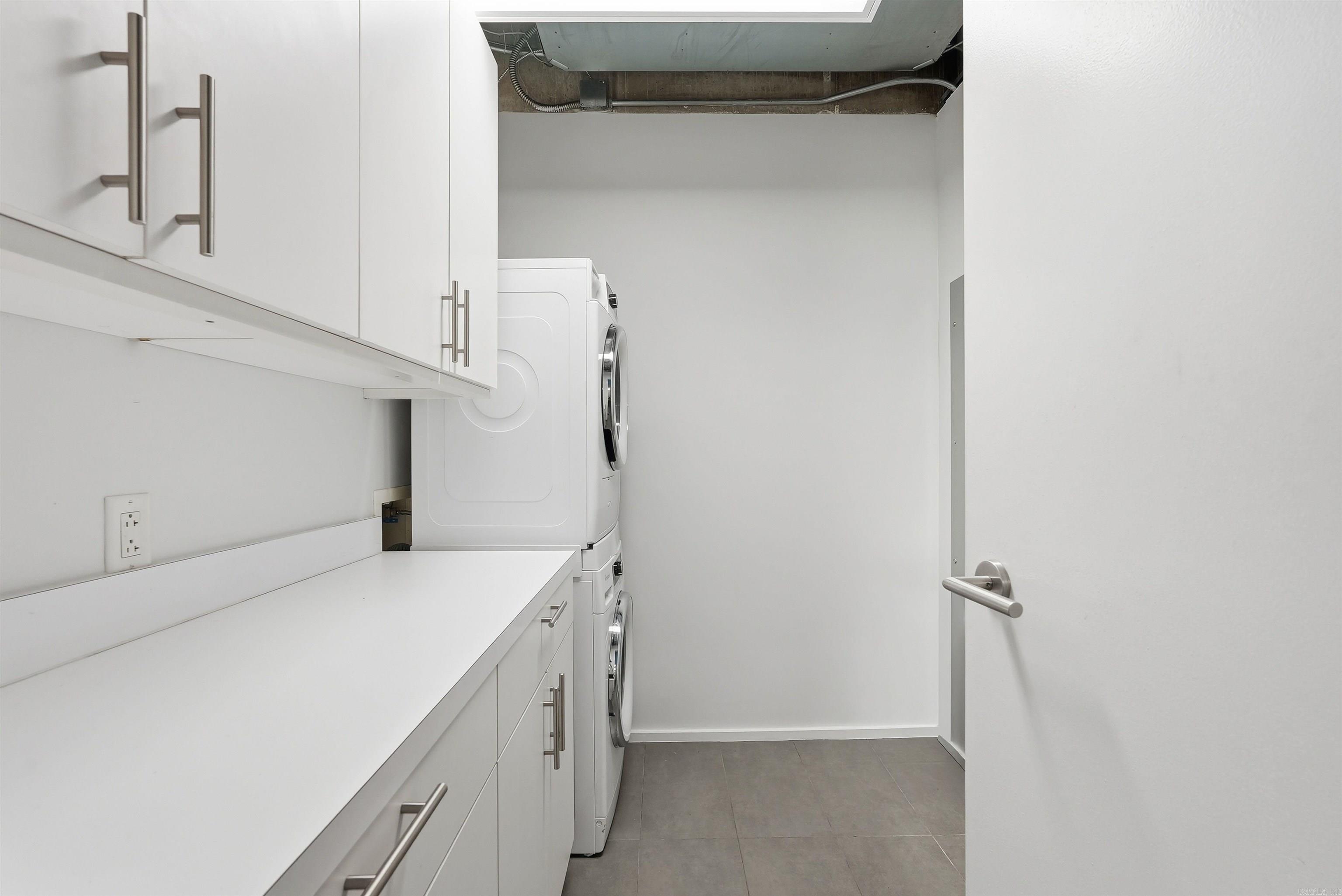 300 HPR - Residential Lease