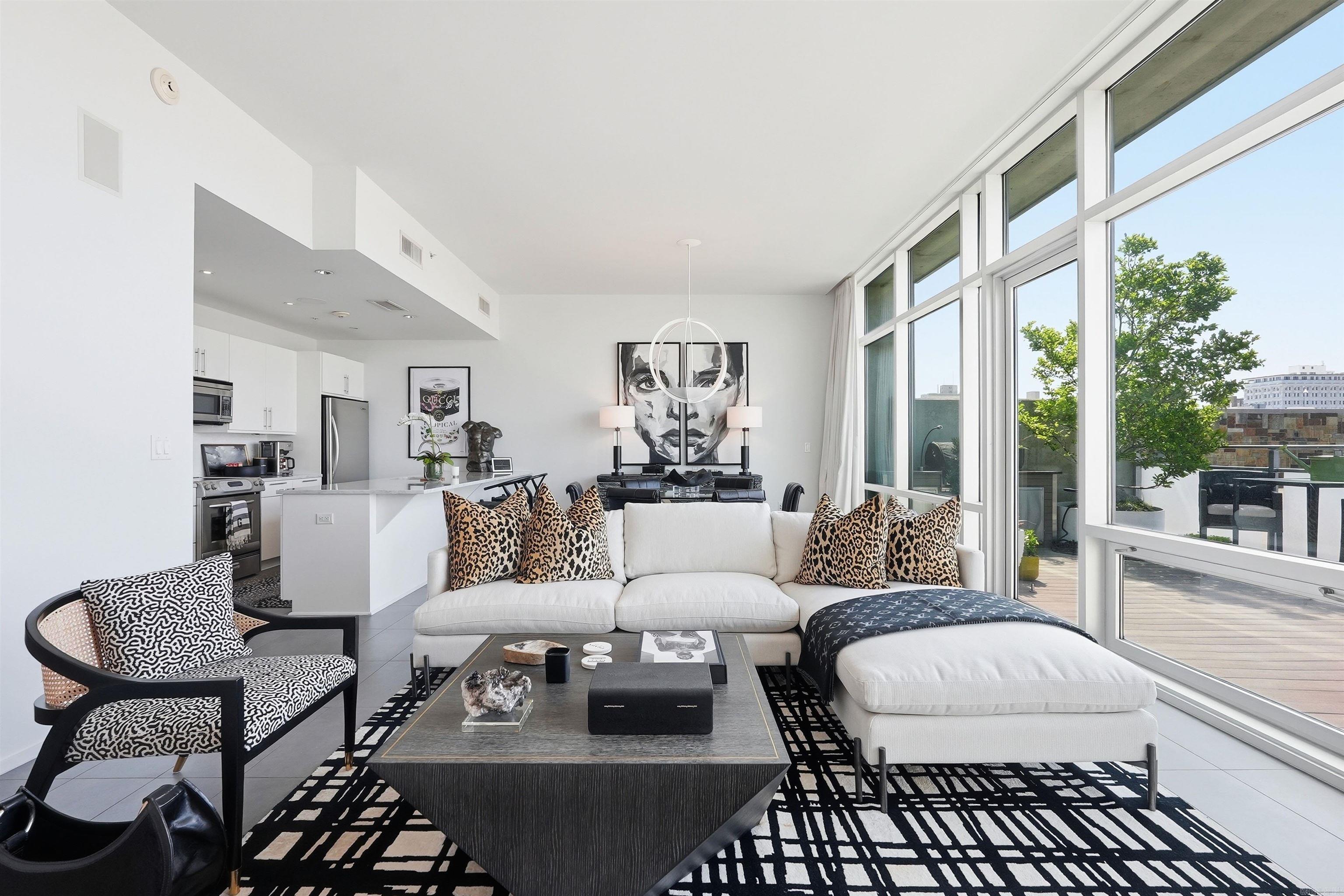 300 HPR - Residential Lease