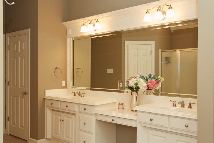 COUNTRY CLUB OF ARK THE - Residential Lease