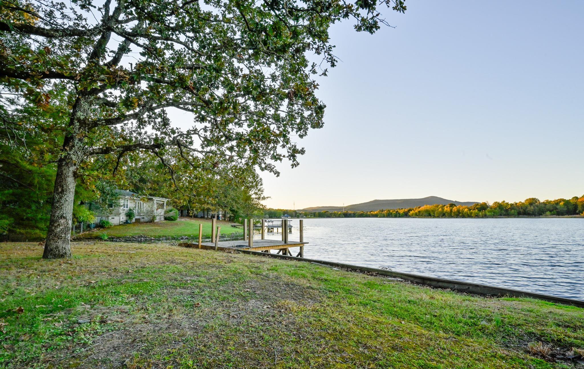 Lake Mena - Residential