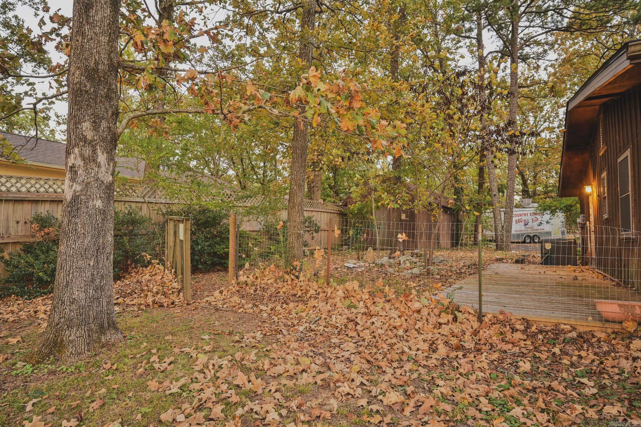 Lake Mena - Residential