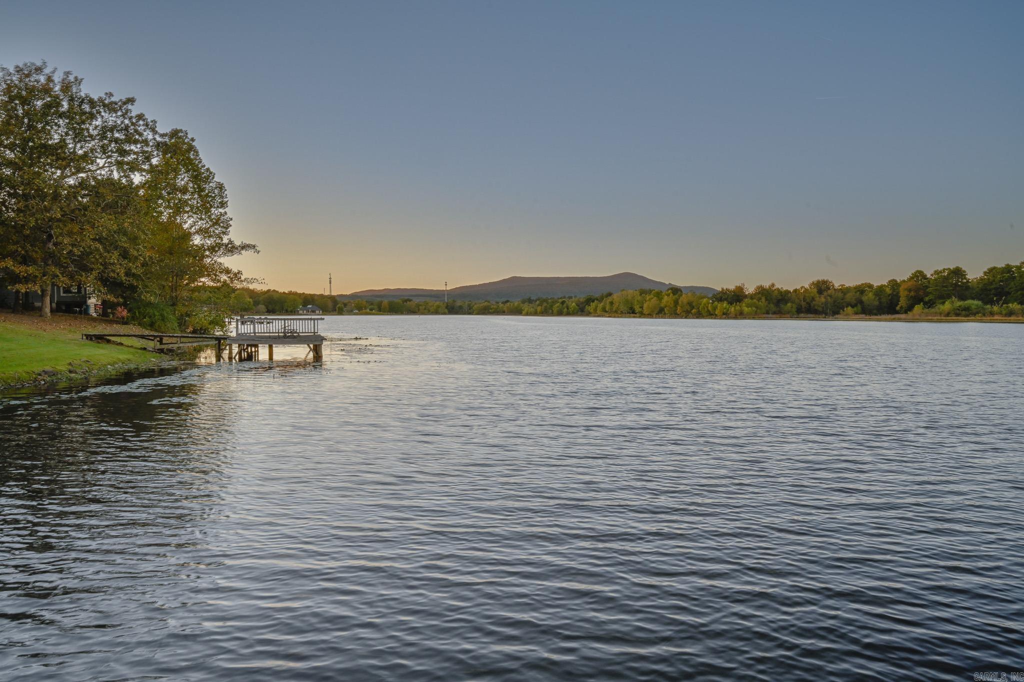 Lake Mena - Residential
