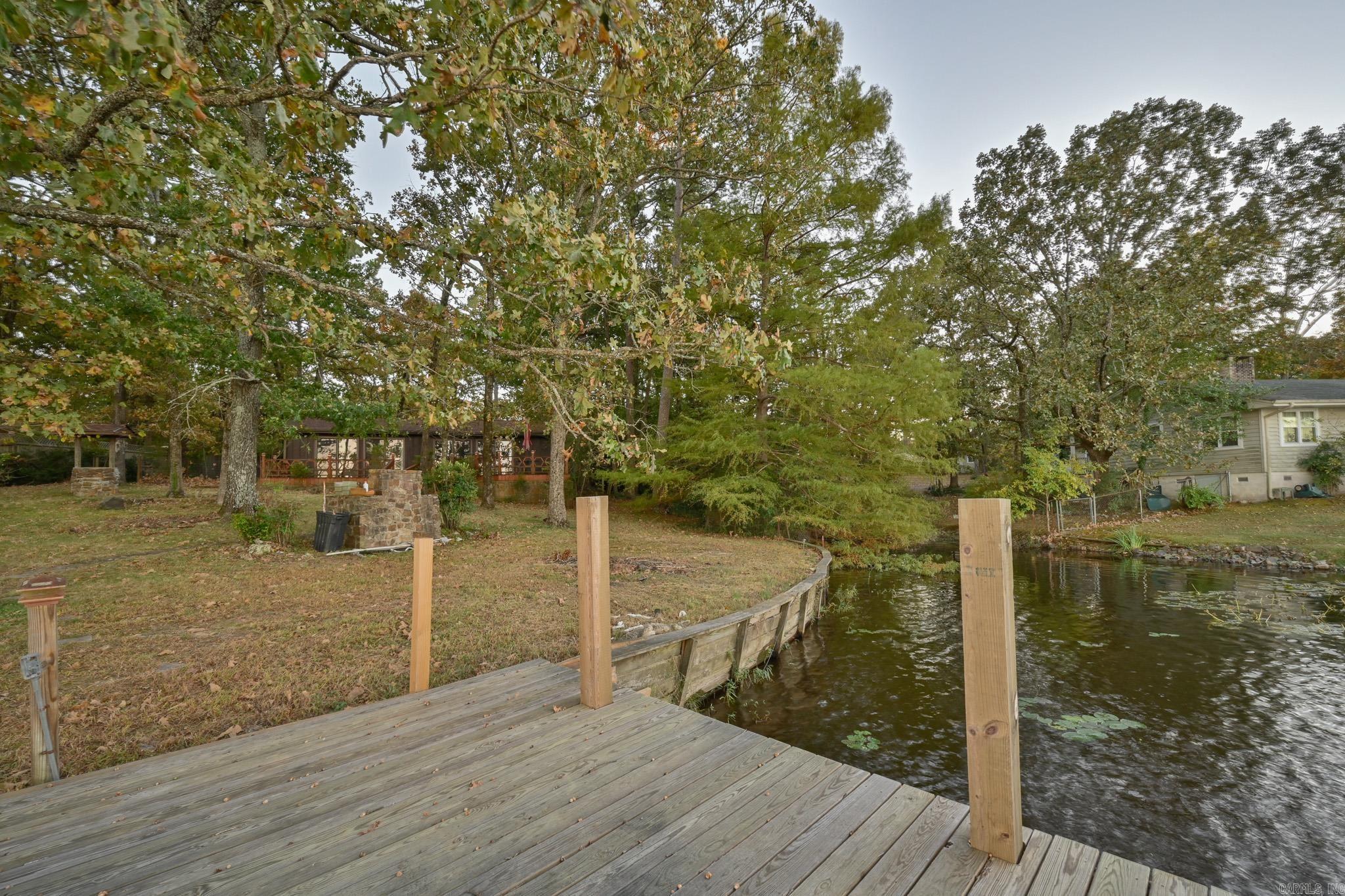 Lake Mena - Residential