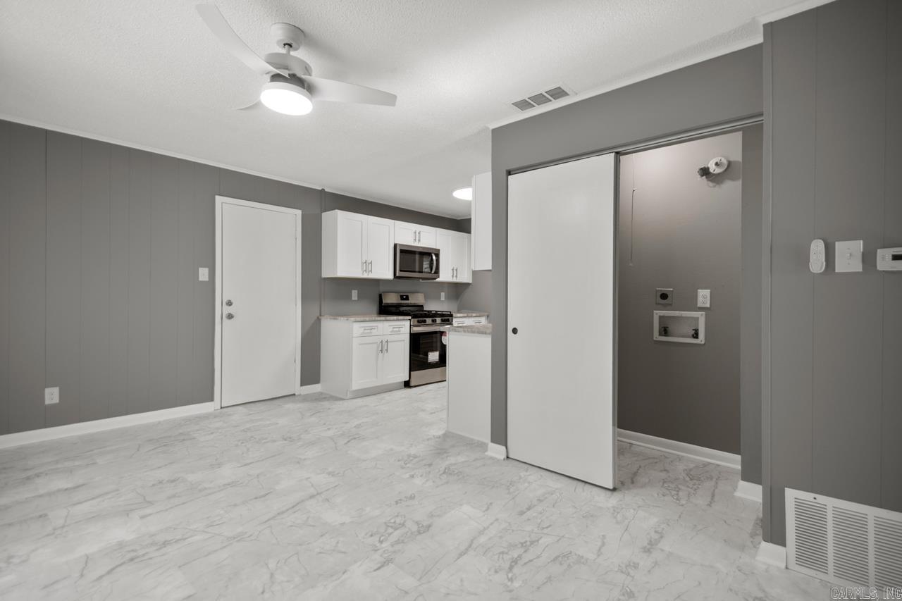 MEADOW LARK SUB - Residential