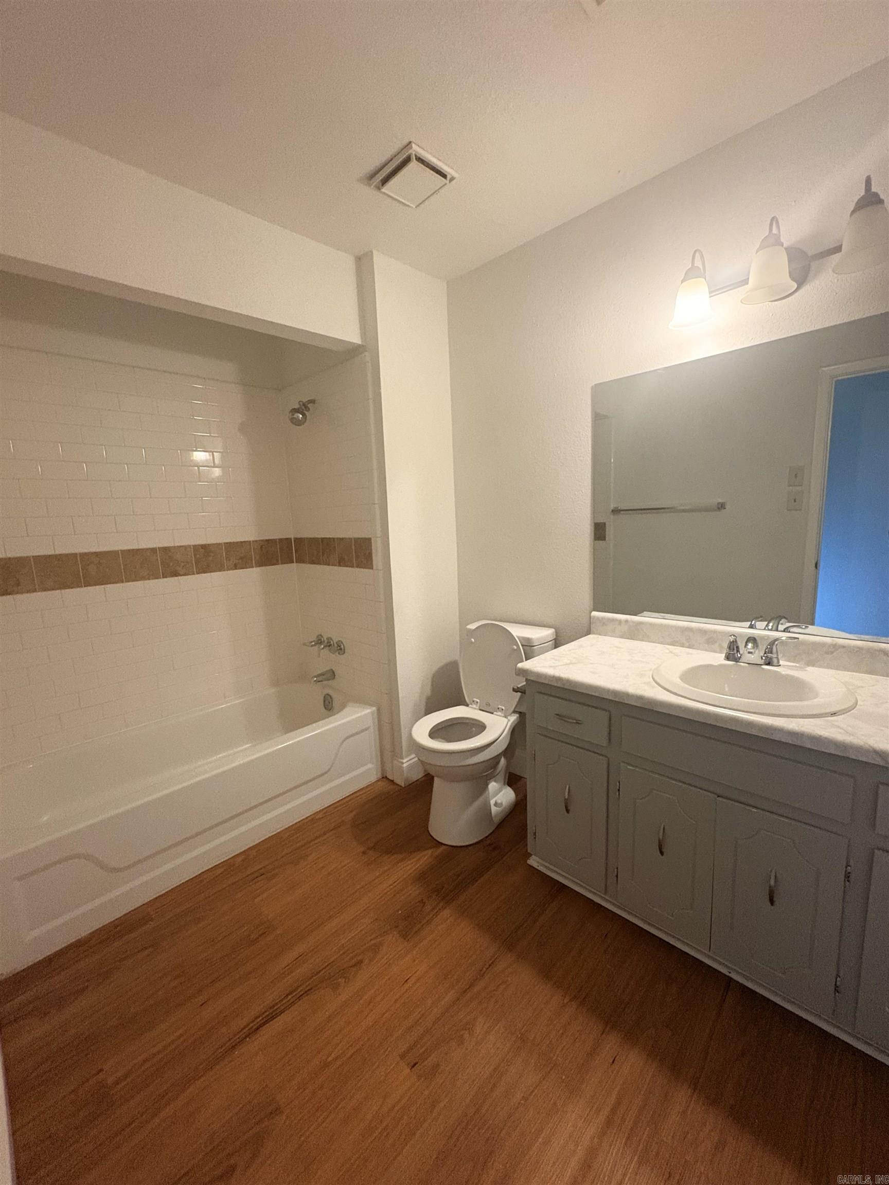 BROADMOOR NORTH - Residential