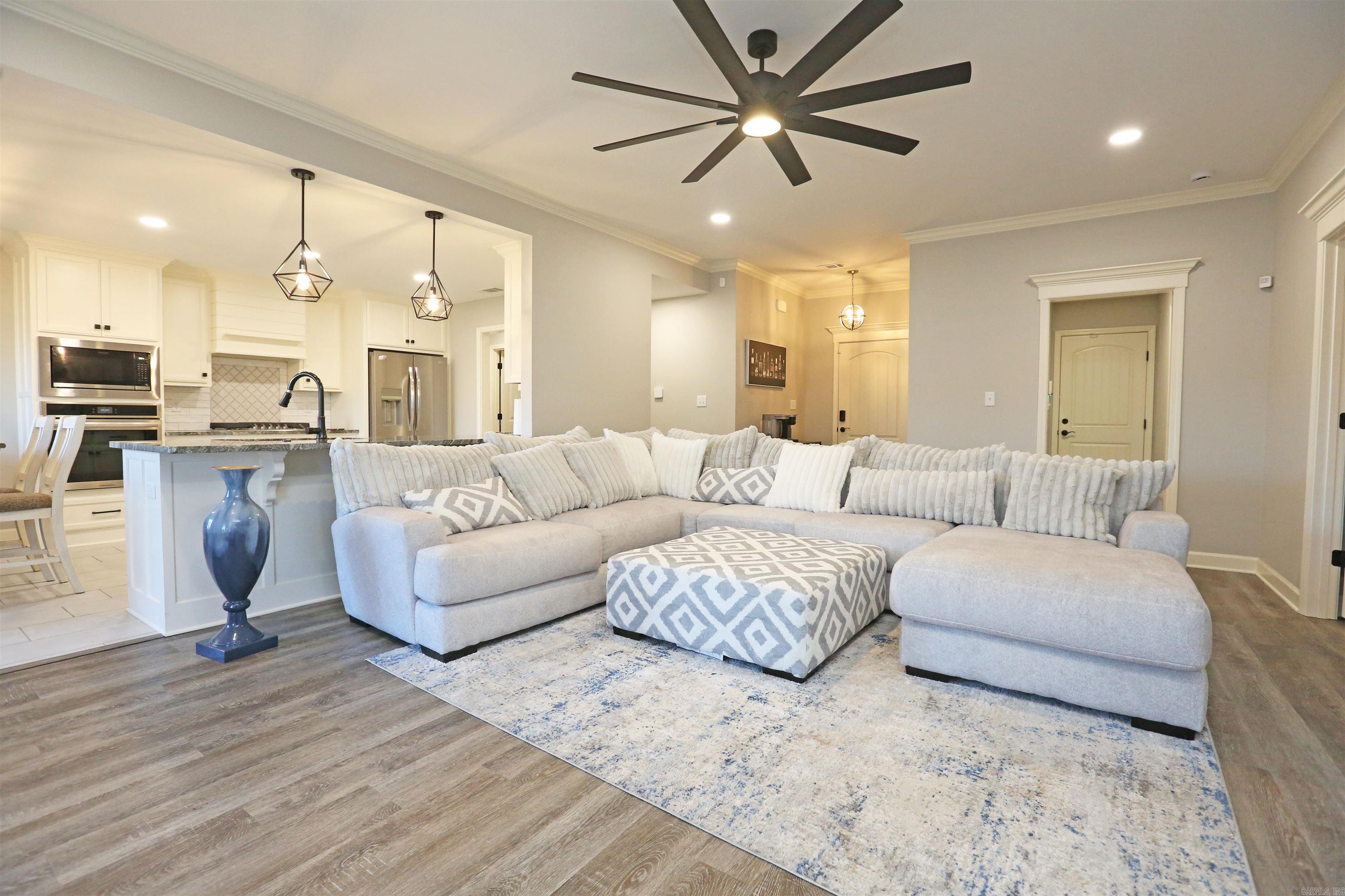 JAXON TERRACE - Residential