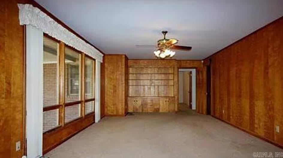 BRIARWOOD - Residential