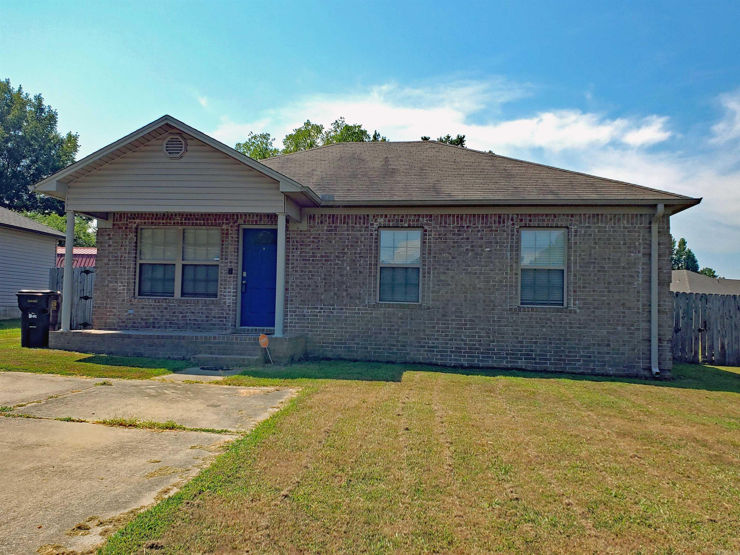 SWEET! This is a very well maintained 3 bedroom 2 bath home with fenced backyard. Move in ready for new buyer. Small storage building in backyard conveys as does pergola on back patio.