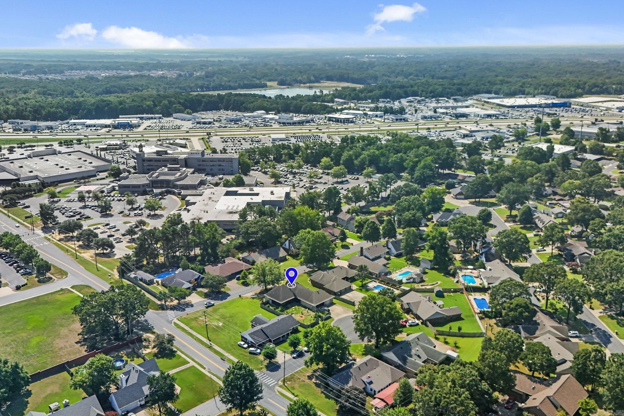 EAST MEADOW - Residential