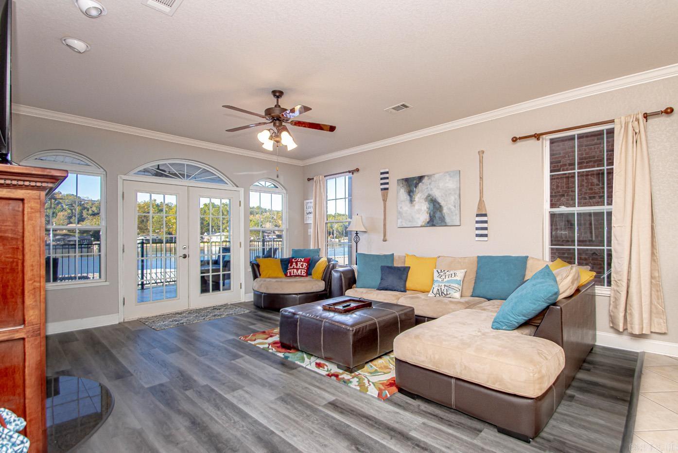 Lakeland Harbor Phase 1 - Residential