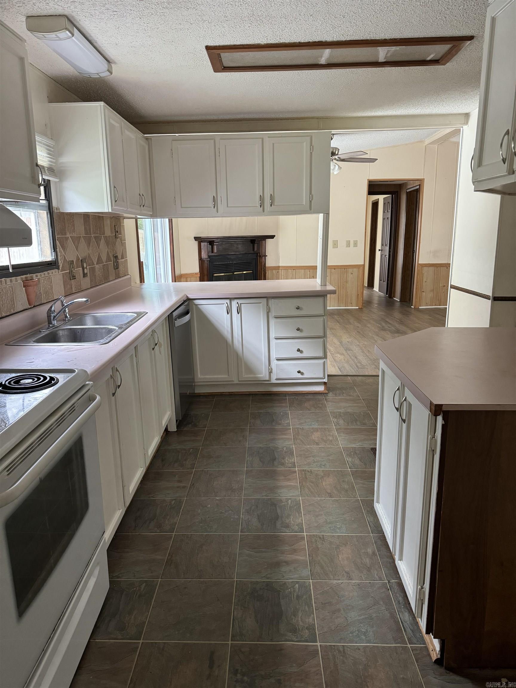 Hummingbird Estates - Residential