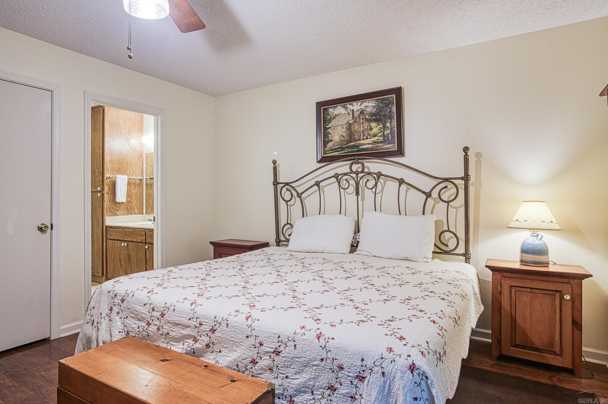 CORTEZ COURTS - Residential