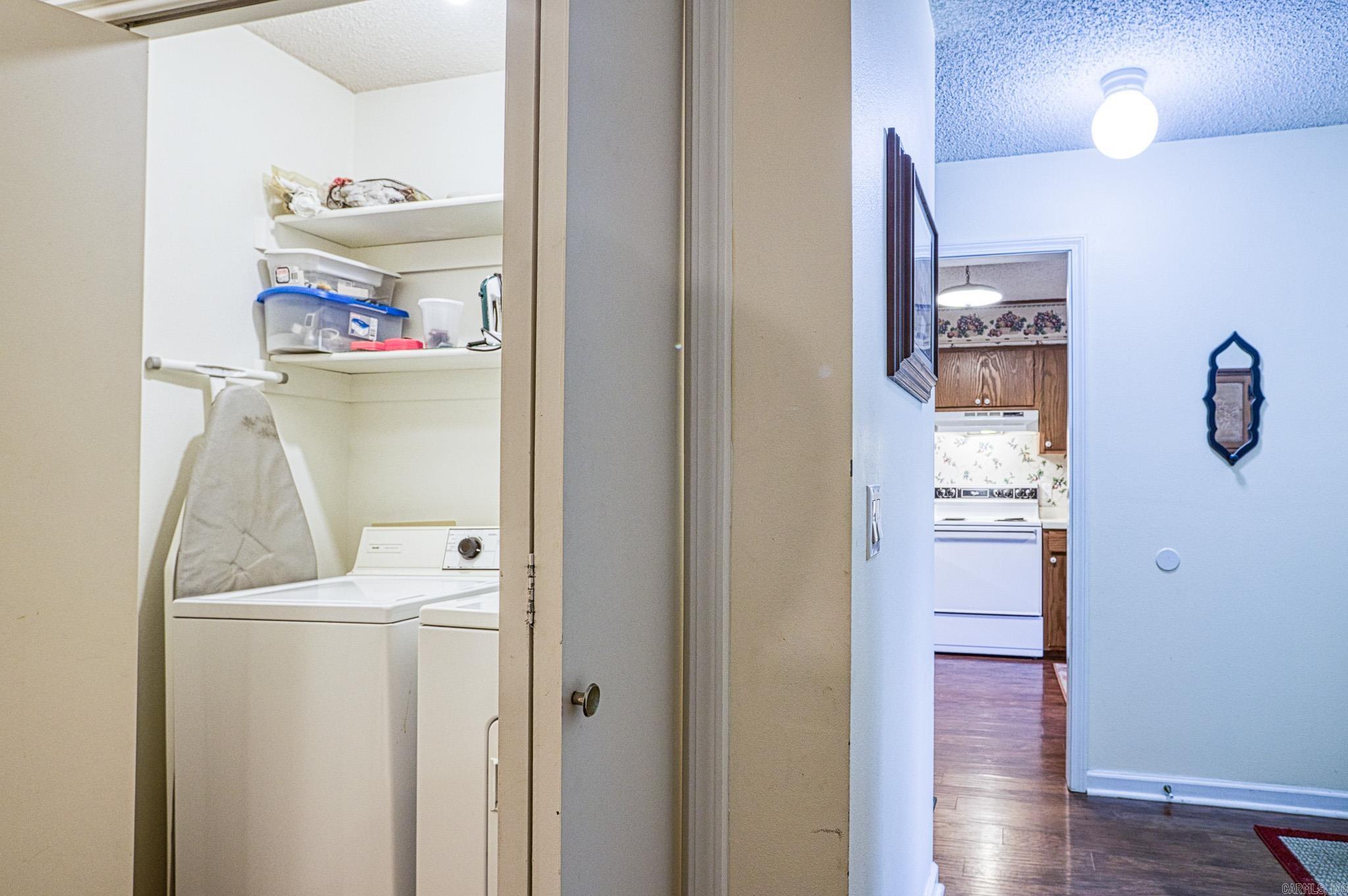 CORTEZ COURTS - Residential