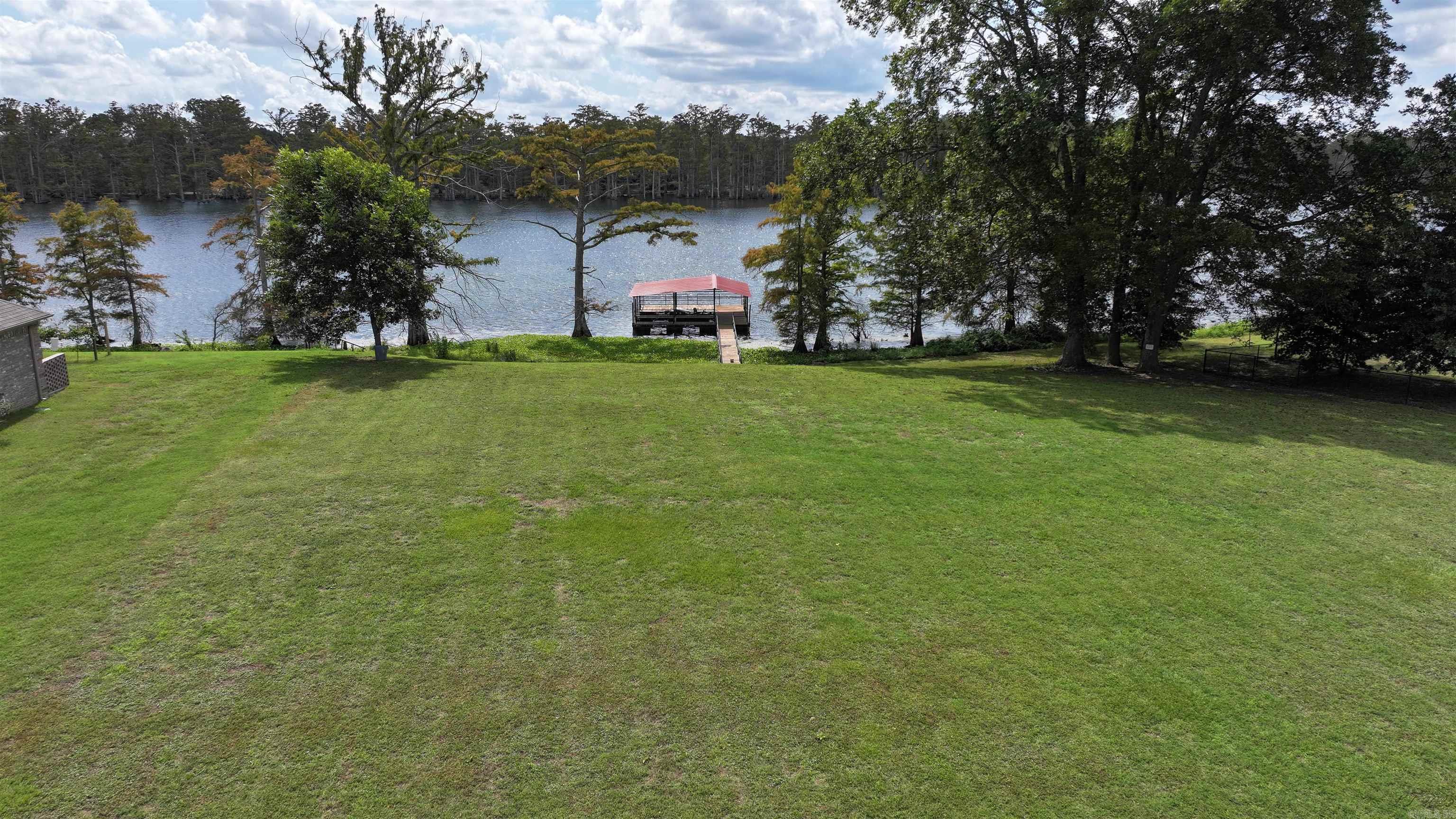 Horseshoe Lake Estates - Land