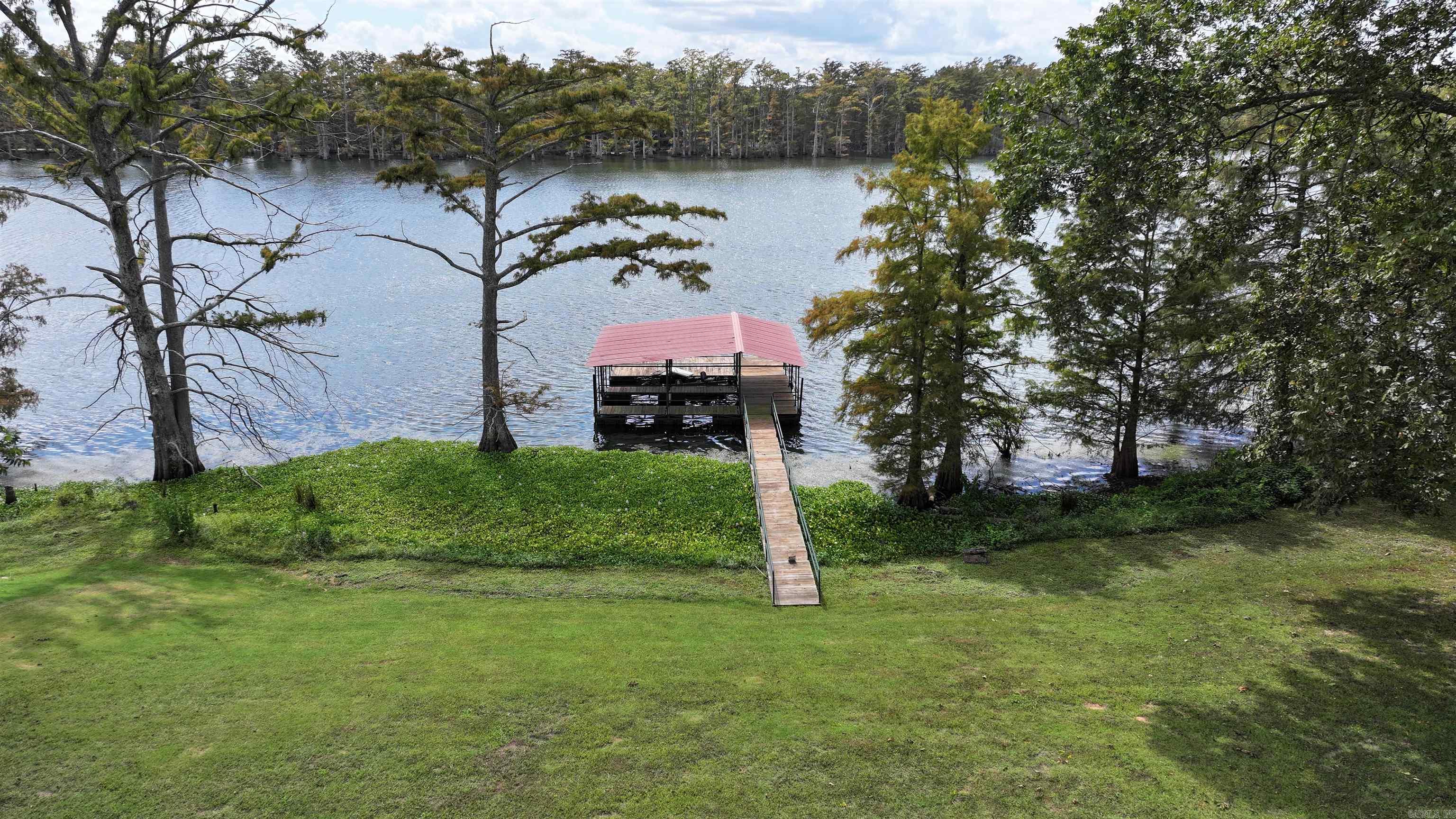 Horseshoe Lake Estates - Land