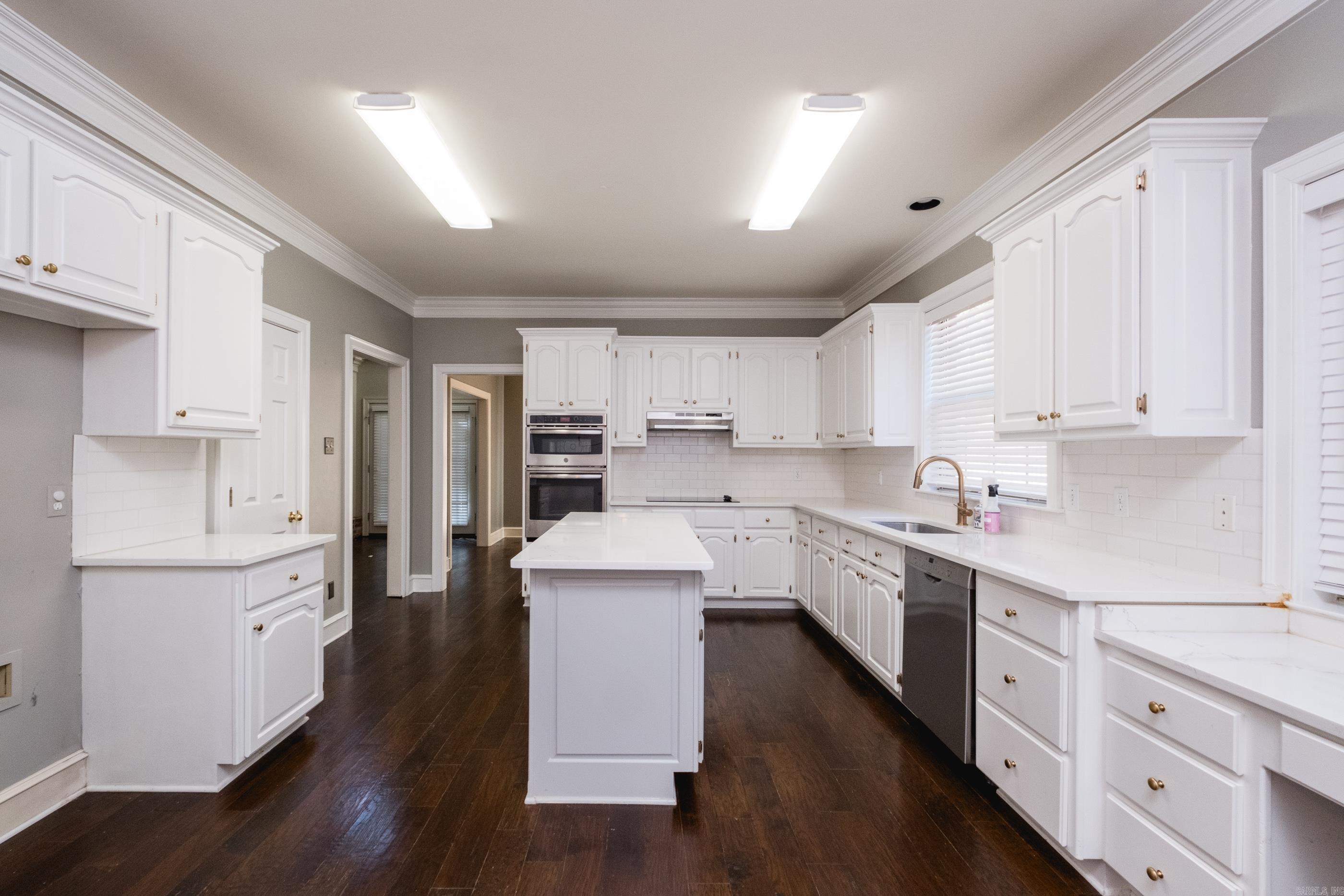 CHENAL VALLEY BASCOM PLACE - Residential