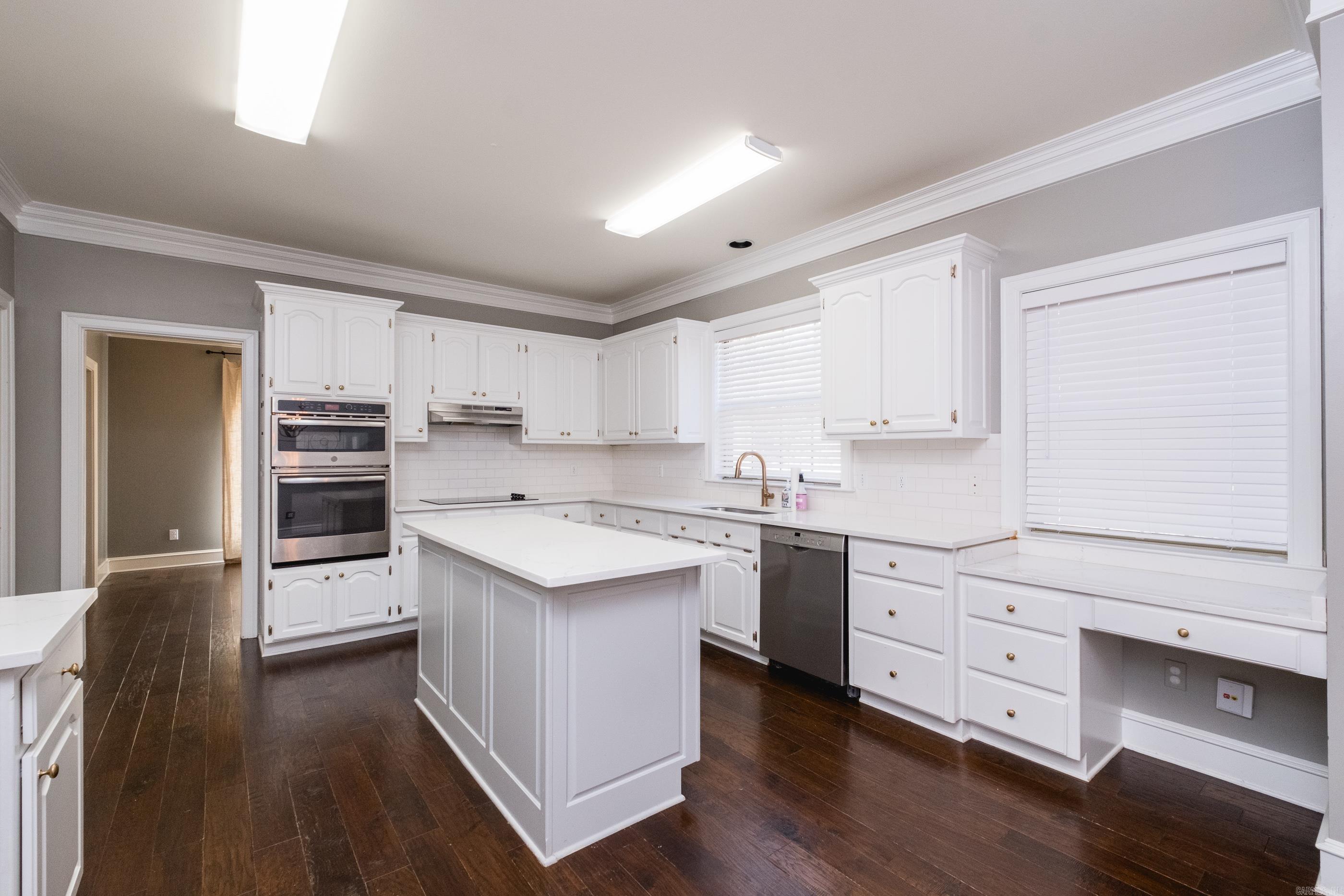 CHENAL VALLEY BASCOM PLACE - Residential