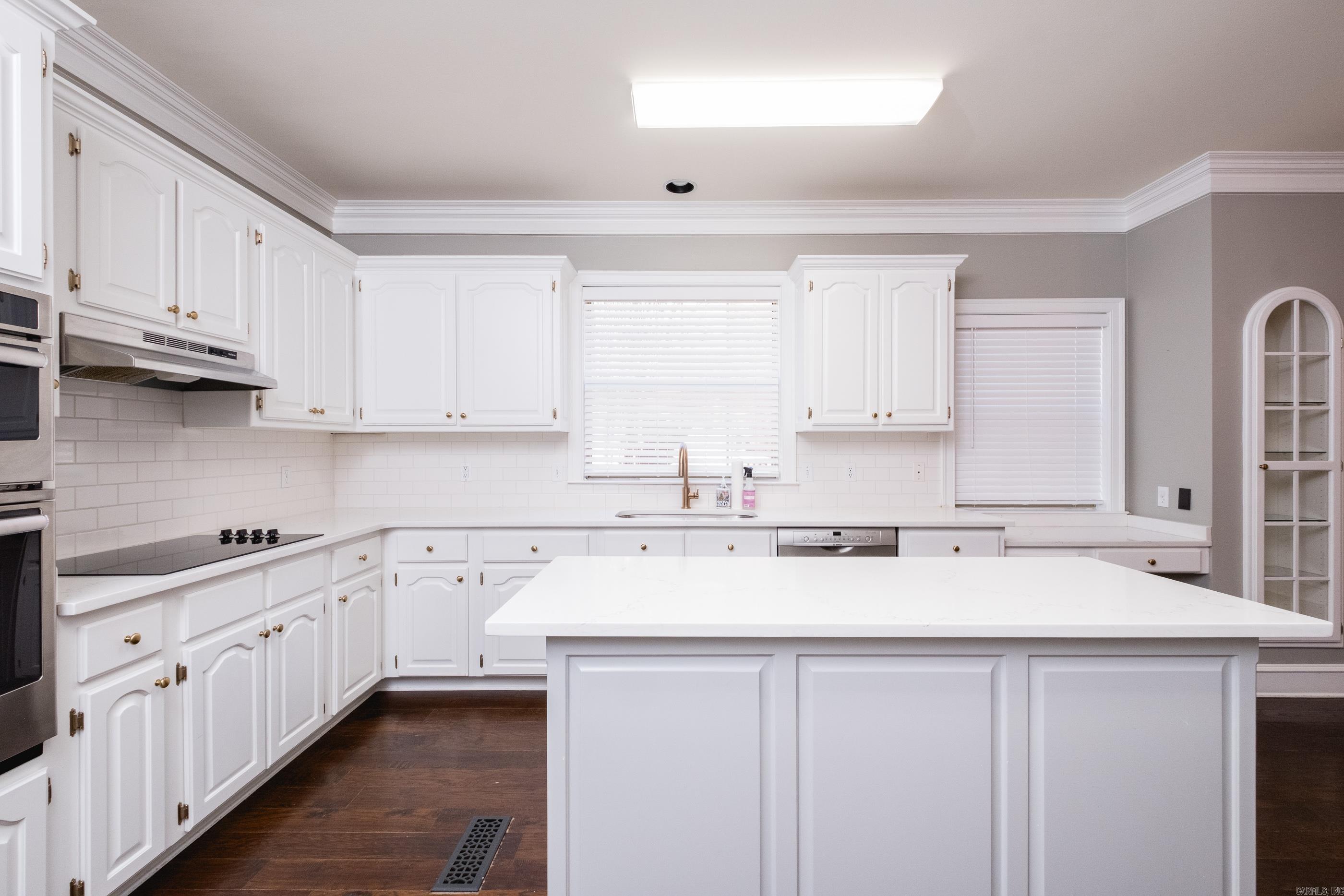 CHENAL VALLEY BASCOM PLACE - Residential