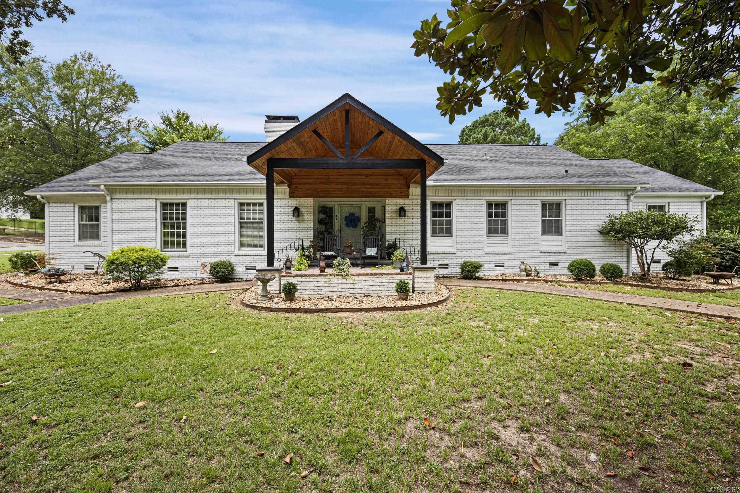 Get ready to fall in love with 410 S Moose Street in Morrilton! This beautifully remodeled gem (2022) has 4 spacious bedrooms, 3 full baths, and charm for days. Sitting on a huge corner lot, thereās plenty of room for play, pets, or backyard BBQs. Inside, youāll find not one, not two, but three cozy ventless gas fireplacesāperfect for creating those warm, homey vibes. Major updates? Done! Roof and gutters were replaced in 2025. Whether you're sipping coffee by the fire or hosting friends in the open living space, this one checks all the boxes. Donāt miss your chance!