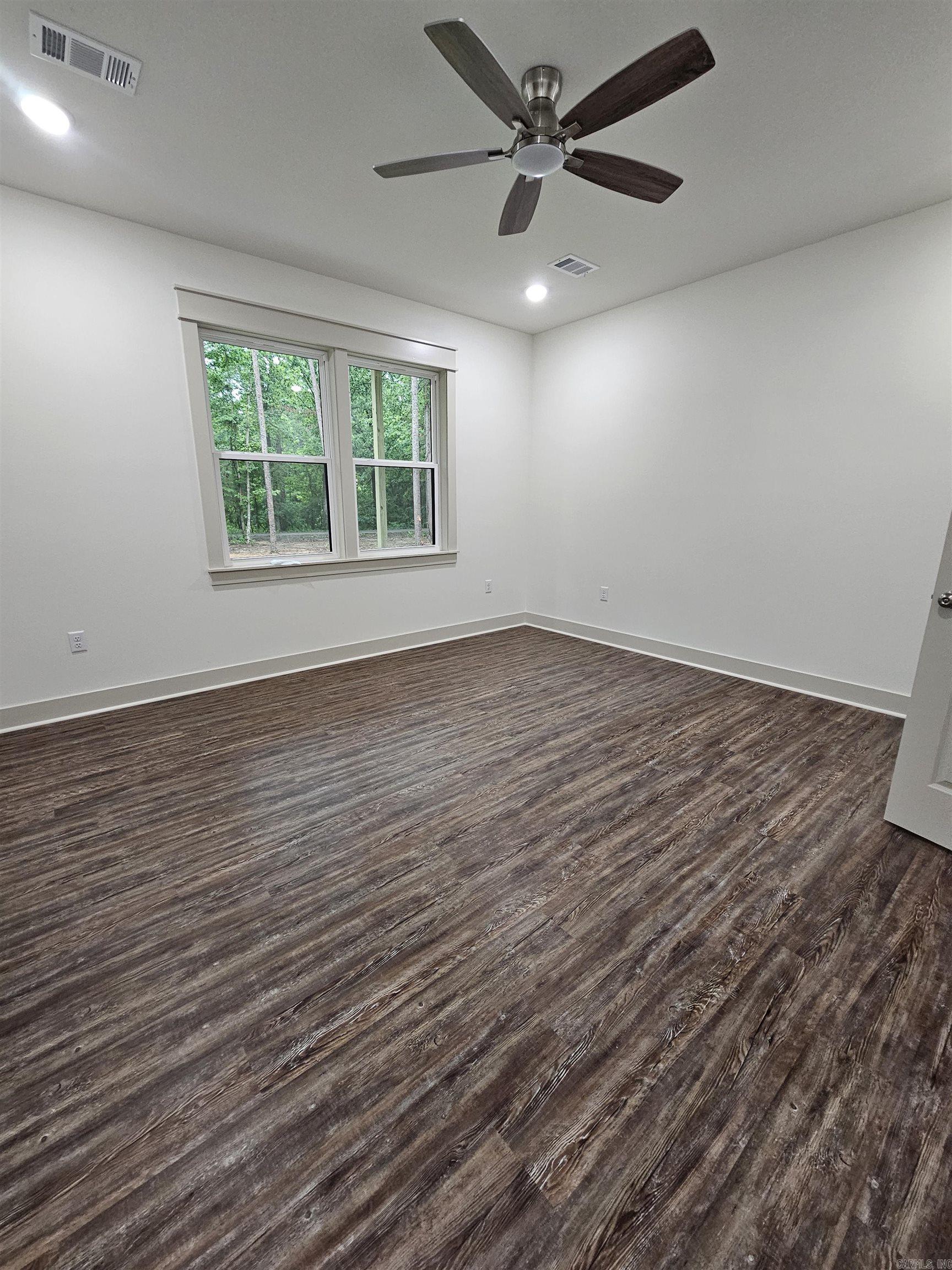 THORNBURG - Residential