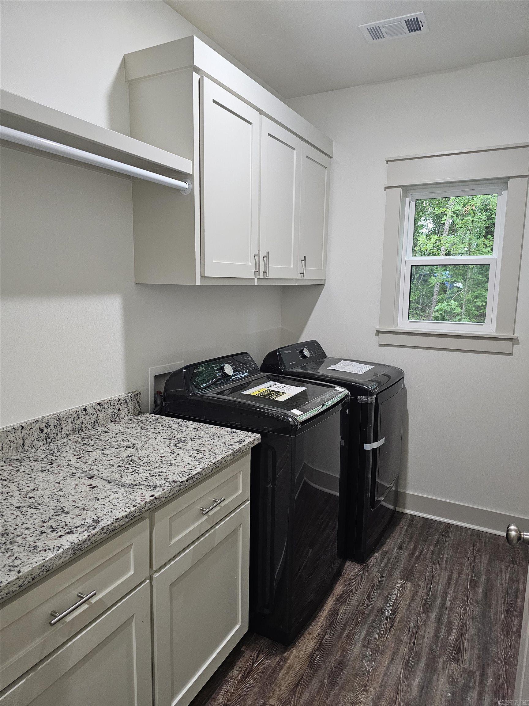 THORNBURG - Residential