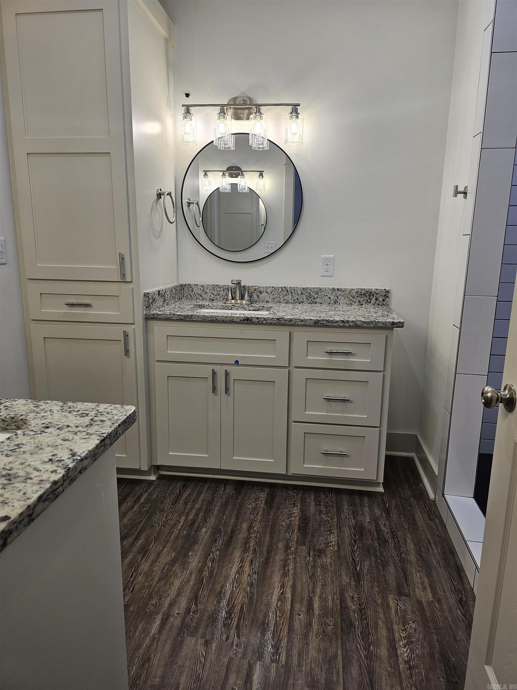 THORNBURG - Residential