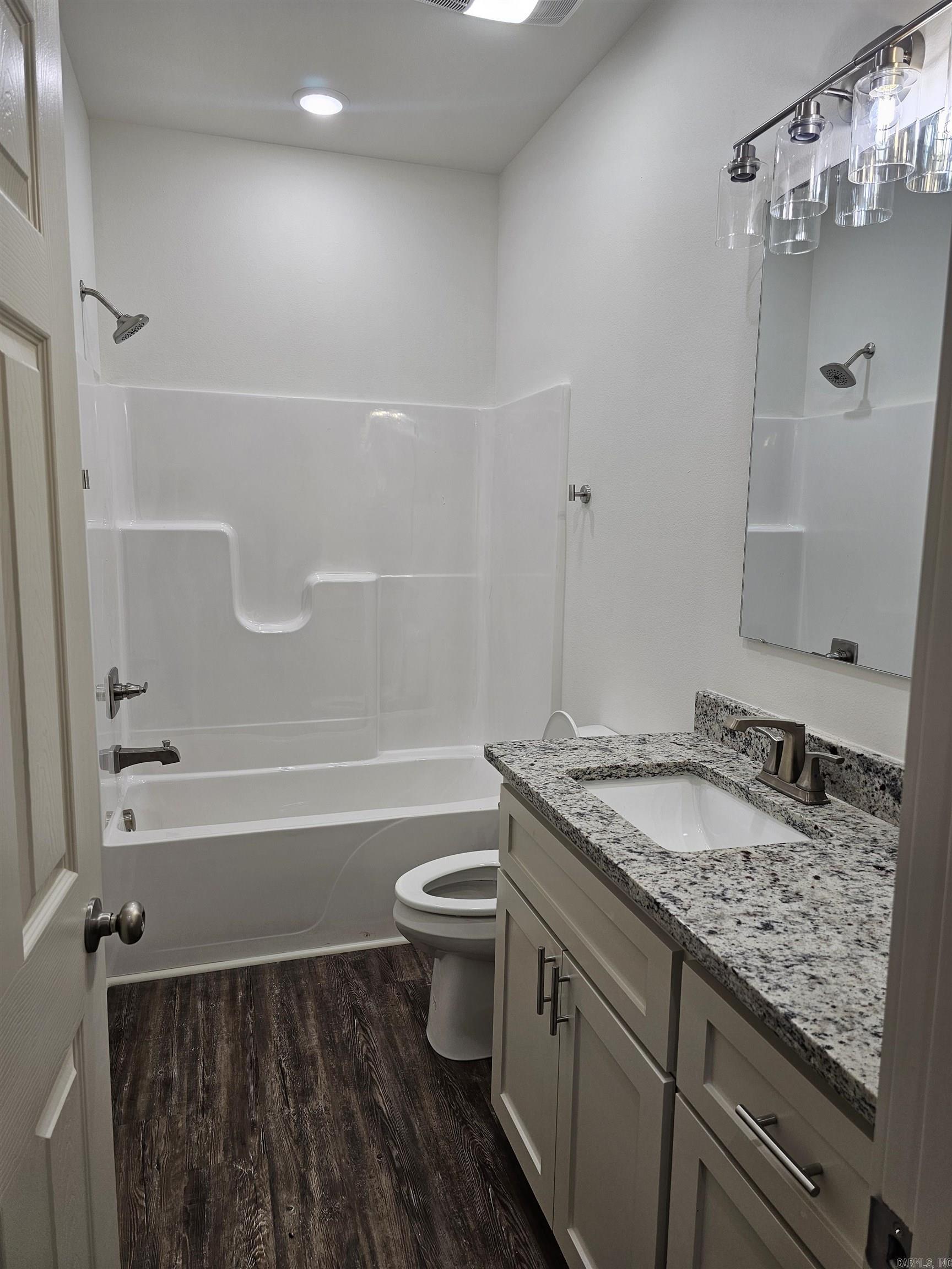 THORNBURG - Residential