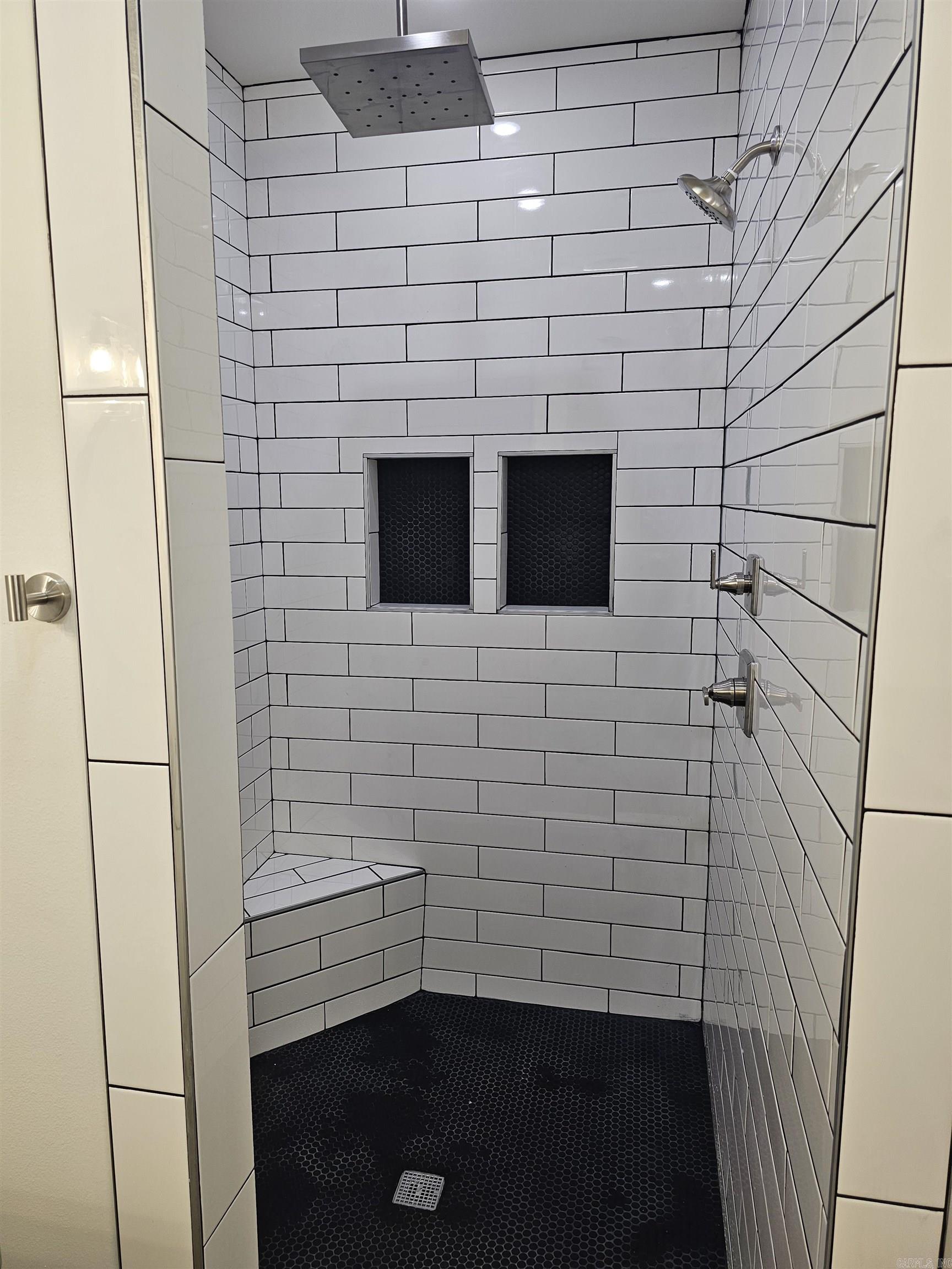 THORNBURG - Residential