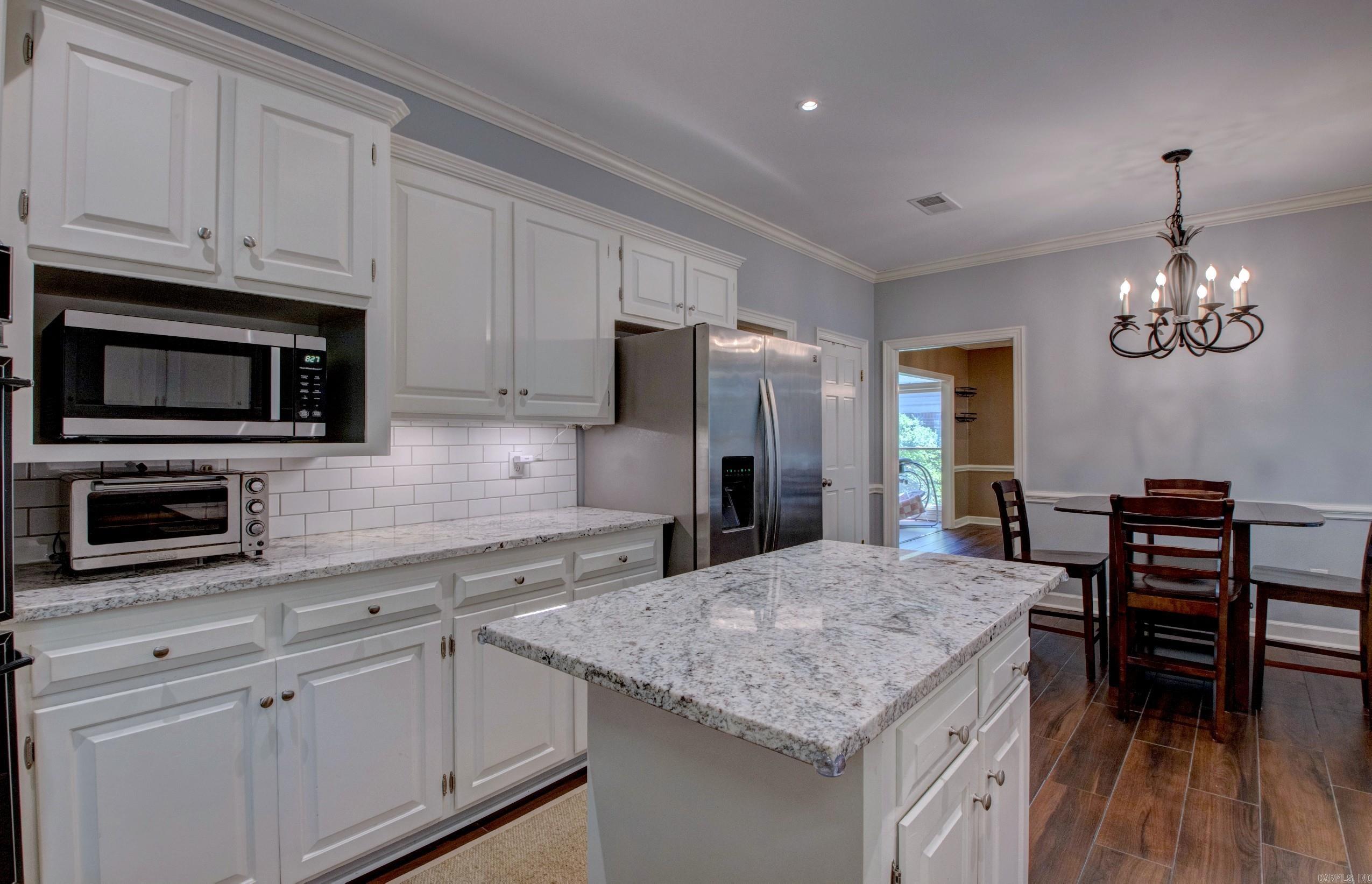 PLEASANT VALLEY MANOR - Residential