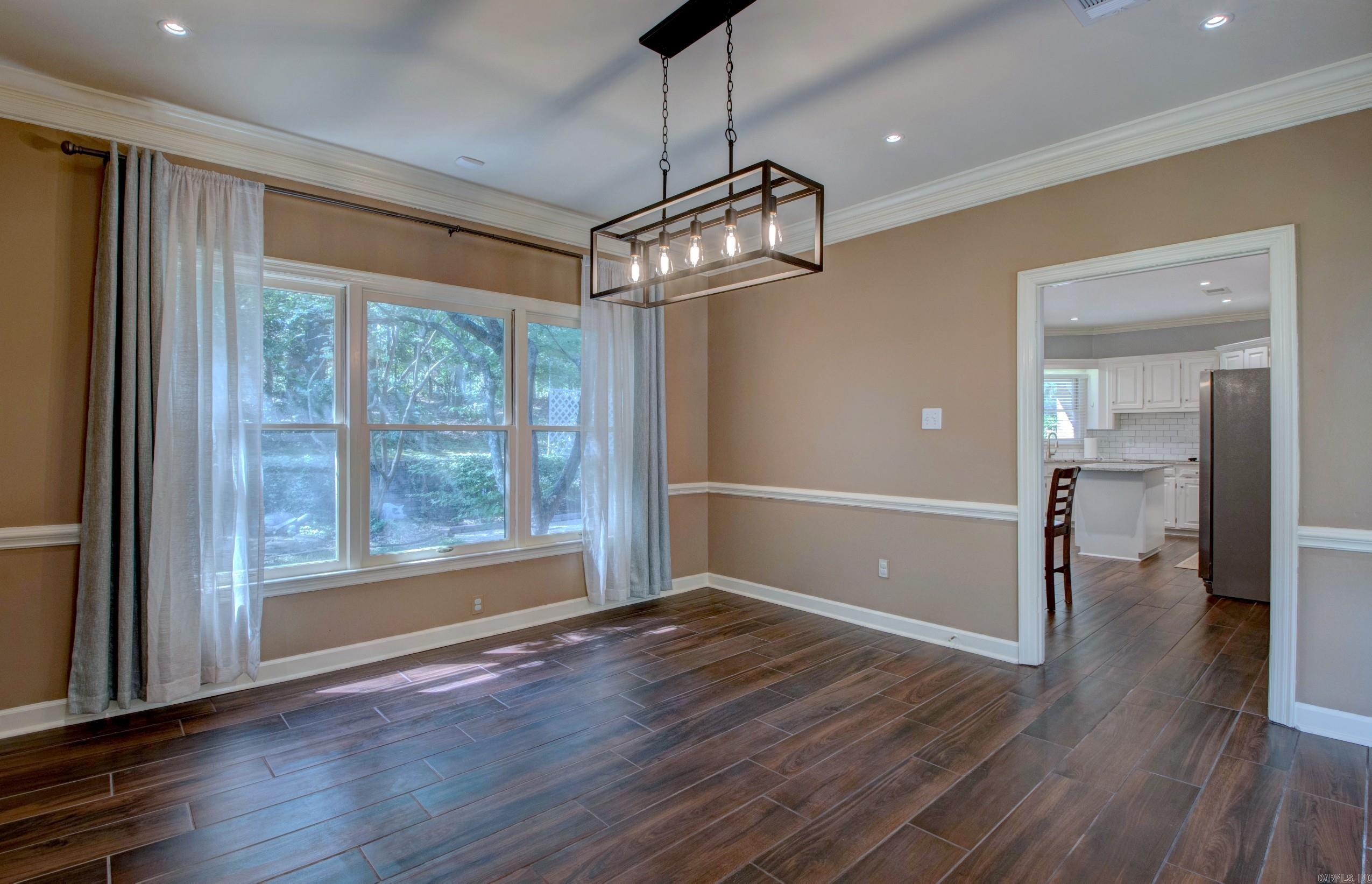 PLEASANT VALLEY MANOR - Residential