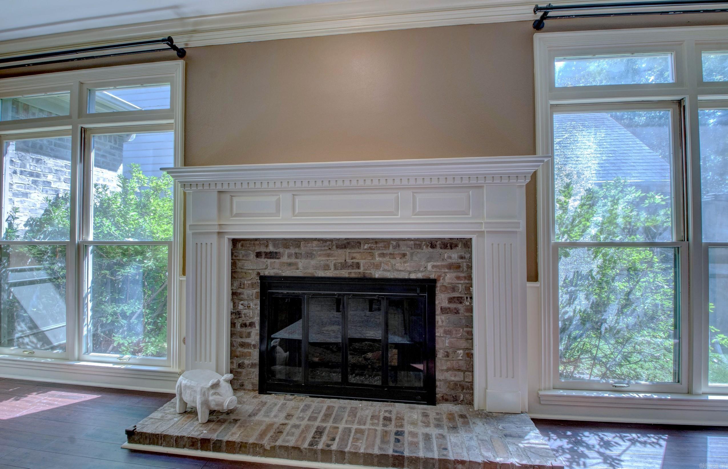 PLEASANT VALLEY MANOR - Residential