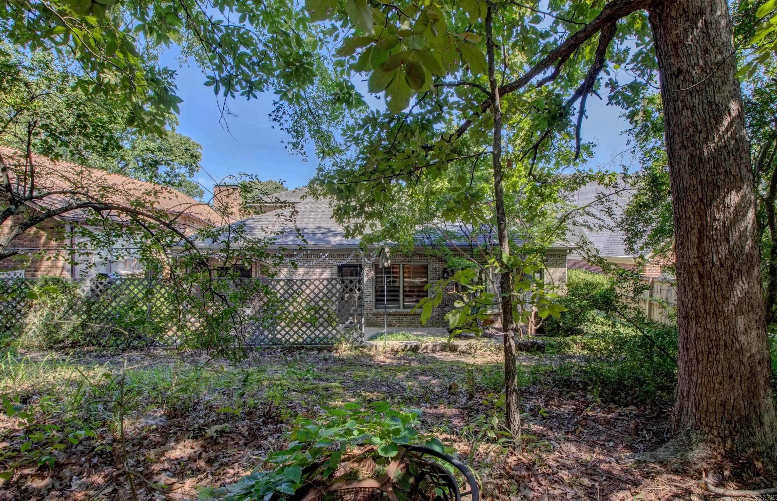 PLEASANT VALLEY MANOR - Residential