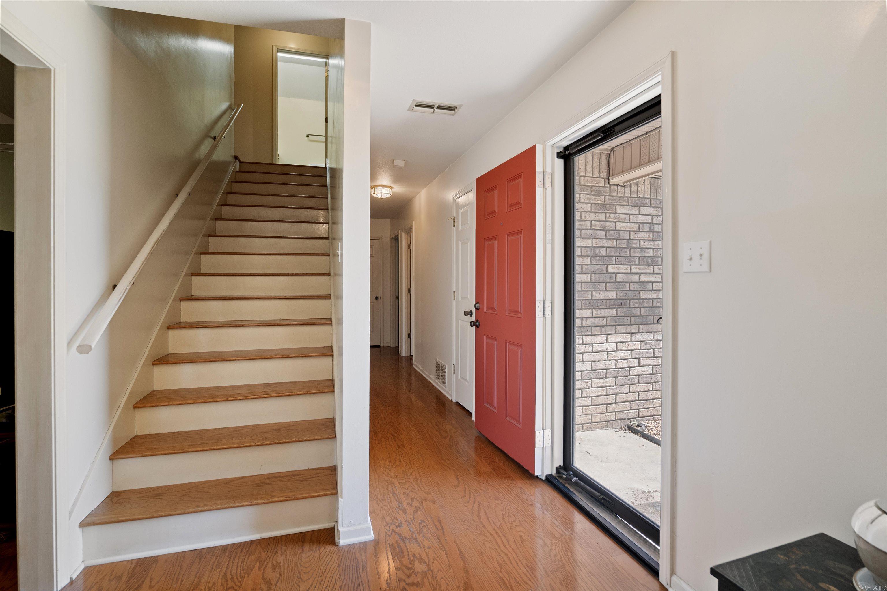 GARDEN TERRACE - Residential